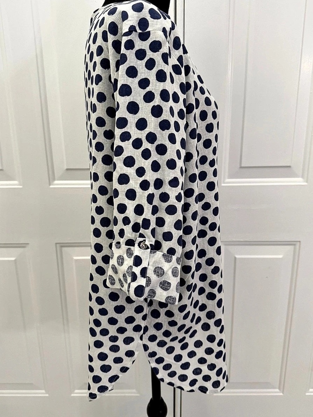 Hester & Orchard Polka Dot Linen Blend Blouse in White & Blue Size Large NWT - Picture 4 of 11